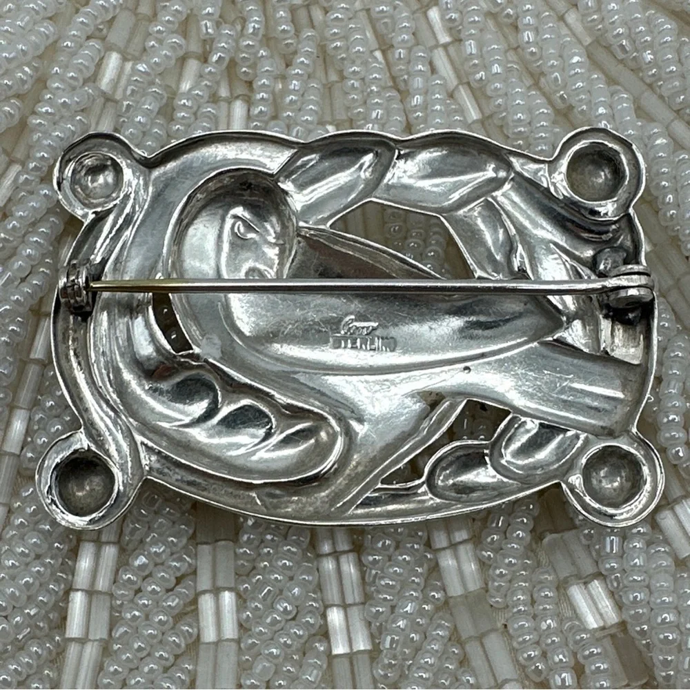 Coro Norseland‎ Sterling Large Dove Pin#364.